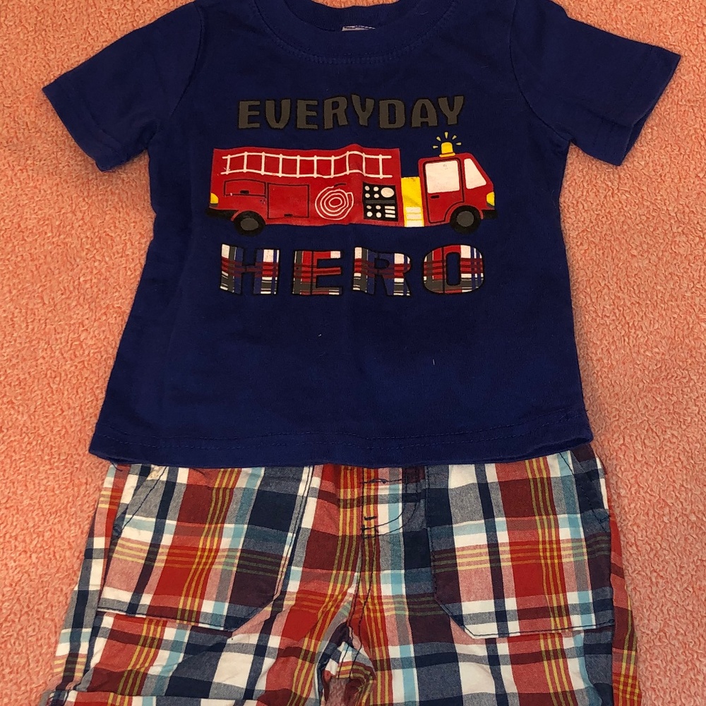 2 Piece Outfit Shorts & T-Shirt